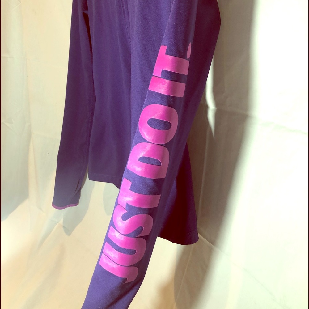 Women’s Nike Pro Zip Up